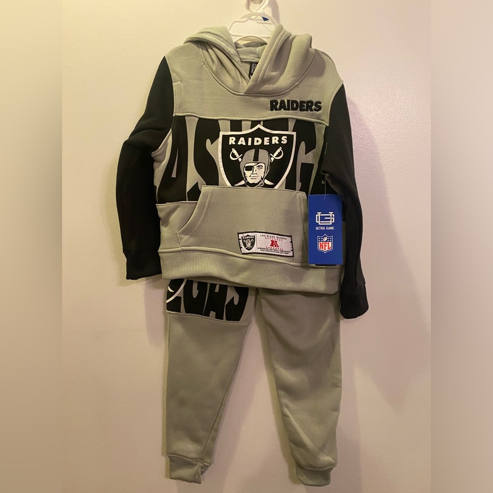 Kids NFL Las Vegas Raiders Hoodie and Sweatpants Outfit NWT size 7